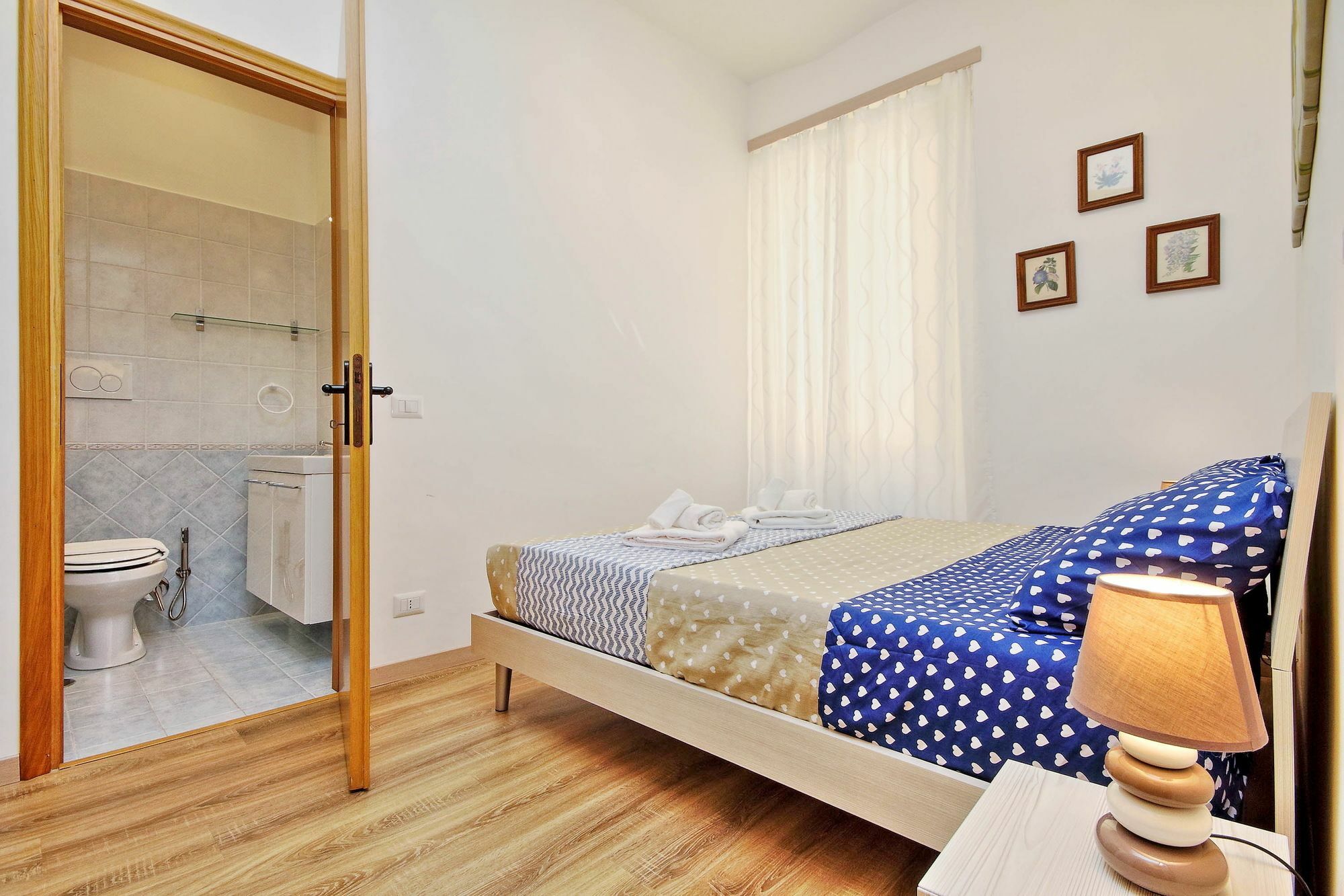 Holiday Rental San Lorenzo District Рим Екстер'єр фото