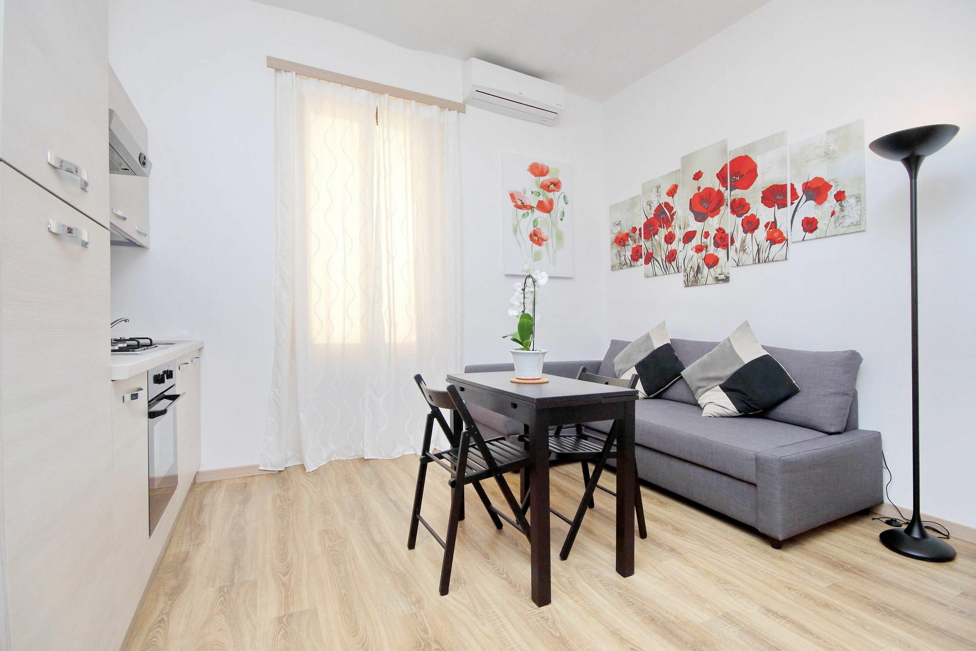 Holiday Rental San Lorenzo District Рим Екстер'єр фото
