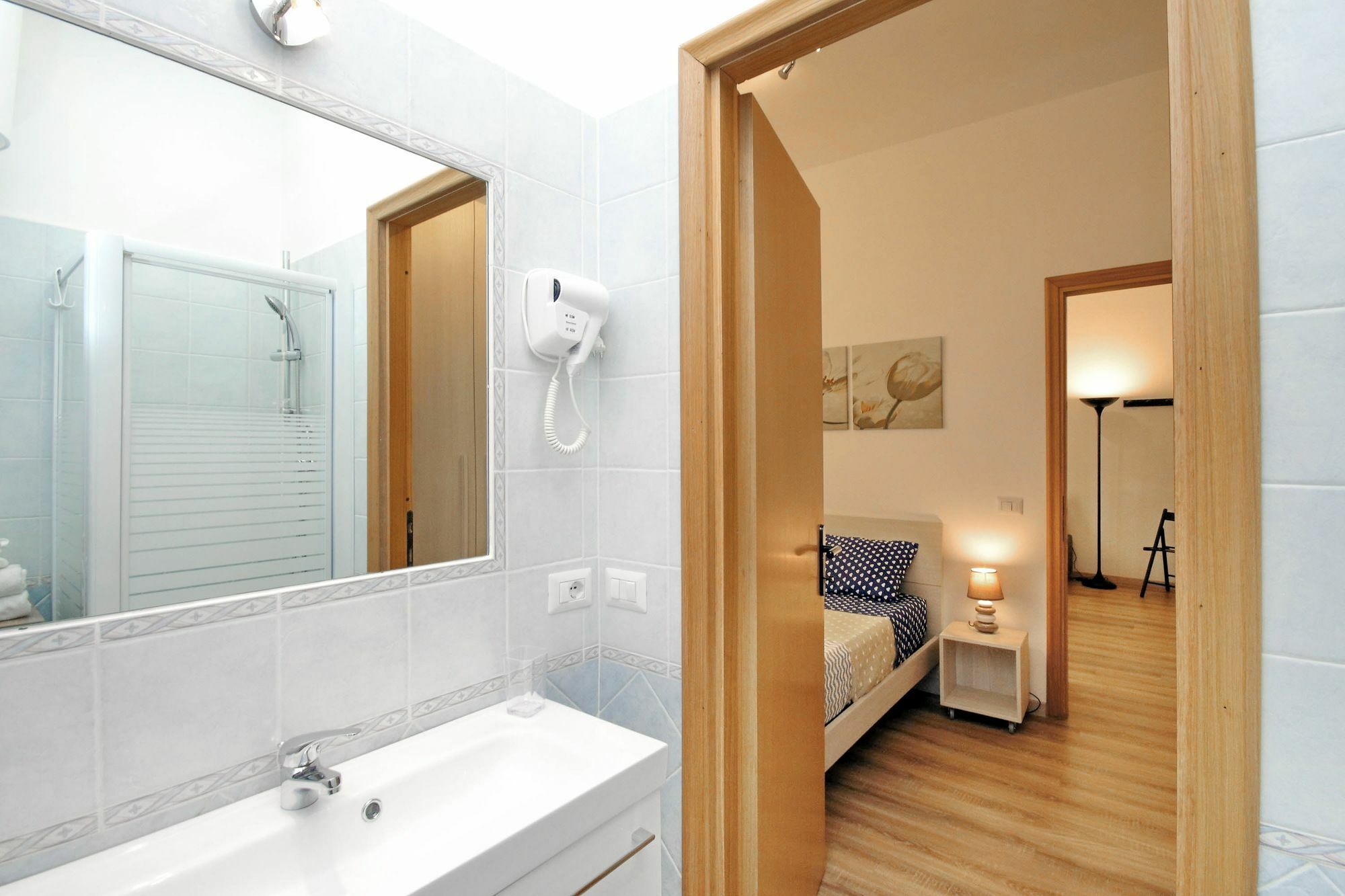Holiday Rental San Lorenzo District Рим Екстер'єр фото