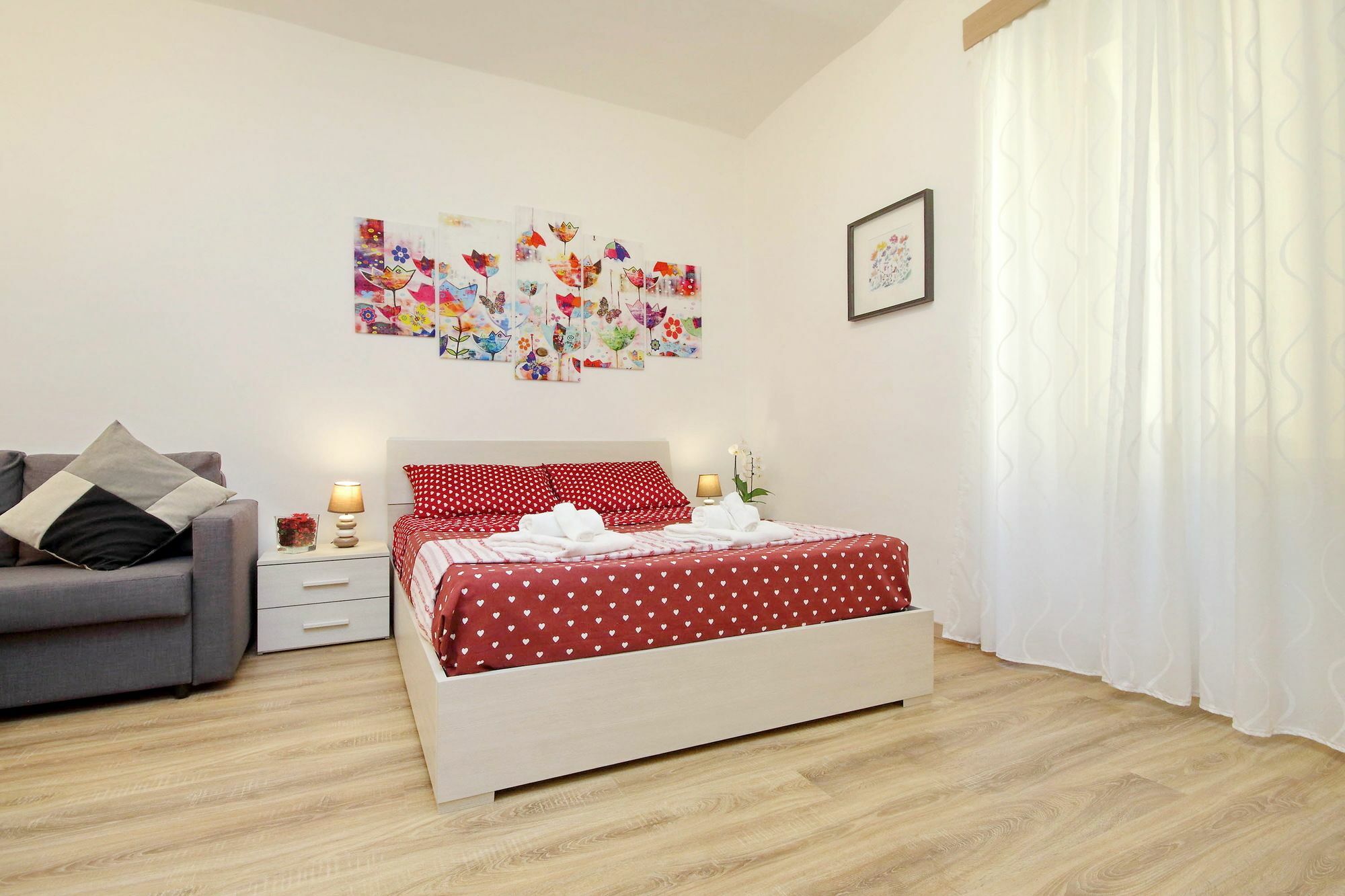 Holiday Rental San Lorenzo District Рим Екстер'єр фото